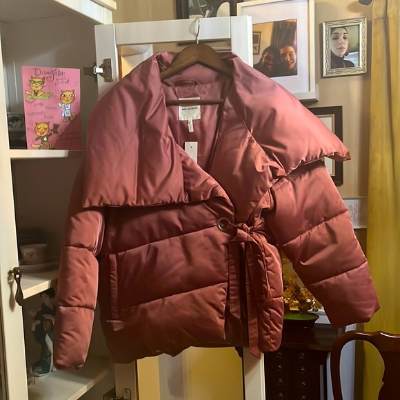 AvecLeFilles Puffer New w Tags. - Picture 1 of 3